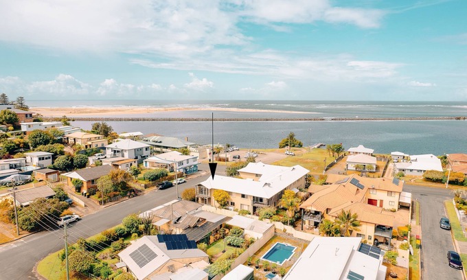 Harrington House | The Breakwater @ Harrington with views of the ocean