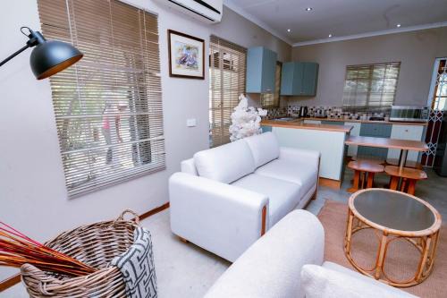 Gaborone Apartment | The Bush Cottage at Mokolodi Gaborone