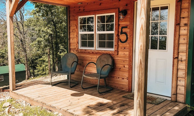 Iron Post Cabin | The Cabins at Bent Pine Ranch ~ Cabin #5