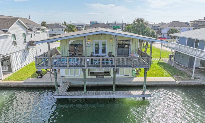 Galveston House | The Canal House Summa