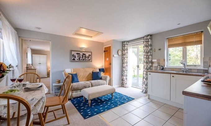 Framlingham House | The Cartlodge at Boundary Farm, Framlingham
