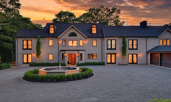 Dedham House | The Charles Chateau | Boston Mansion | Sleeps 14+