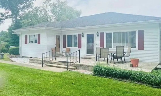 Robinson House | The Chestnut Nest - Robinson