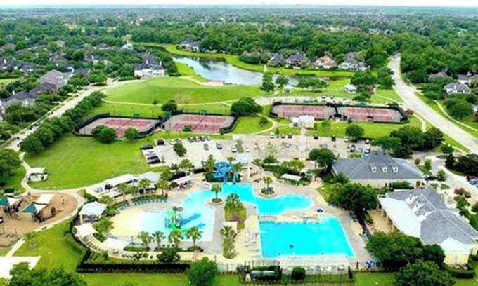 Sienna Plantation House | The Clement Chateau - Brand New Home