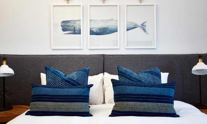 Clovelly Hotel | The Clovelly Hotel