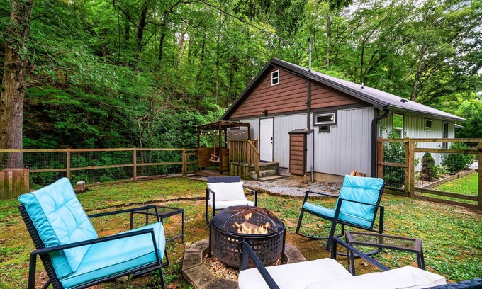 Sevierville House | The Coffee Cottage TN