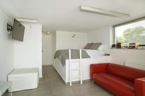 Varkiza Apartment | the coolest loft and terrace-varkiza sea view