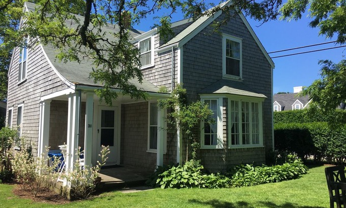Siasconset Cabin | The Corner Cottage at Wade Cottages