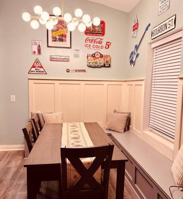 Springfield House | The Cozy Red Barn