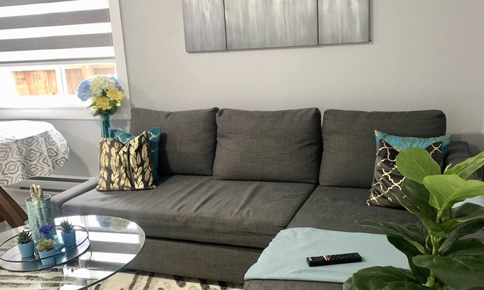 Mission House | The Cozy Retreat