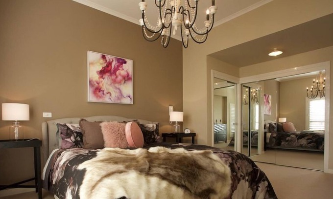 Port Melbourne House | The Crescent - Luxury near the beach and city
