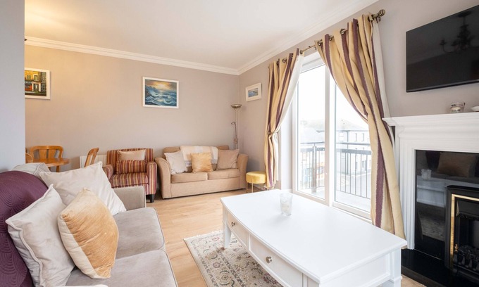Lahinch Apartment | The Dell 11 - Prom Views!