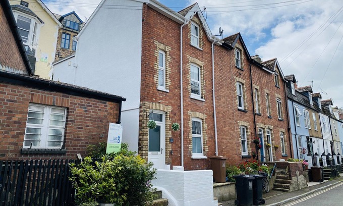 Dartmouth House | The End House - Cosy and central townhouse