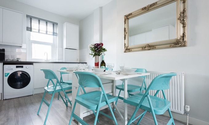 Euston Apartment | The Euston/St Pancras Apartment