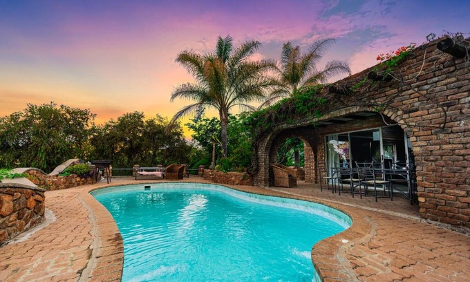 Hartbeespoort Apartment | The Farm