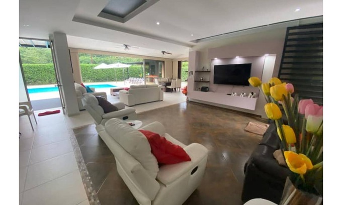 Villavicencio House | The foal