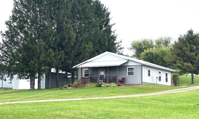 Hixton House | The Fox Den Guesthouse, enjoy beautiful WI countryside yet just 3 miles to I94!