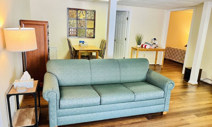 Ruckersville House | The Franklin Estate - Suite E- Private Apt-KingBed