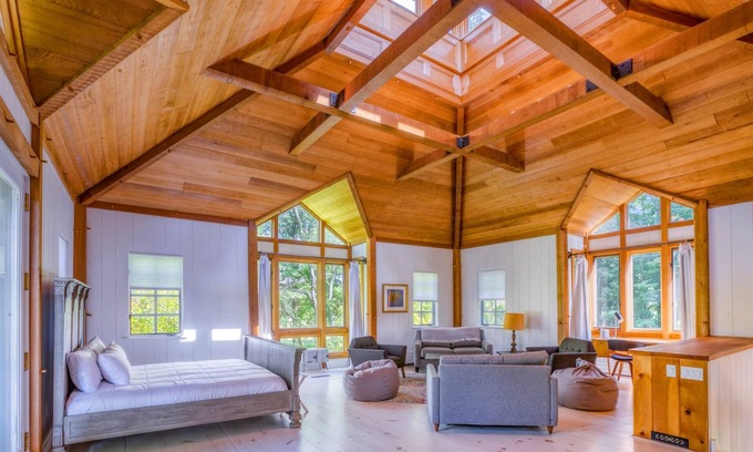 Egremont Villa | The Freeman - Newly Renovated 14K SF Estate on 40 Acres