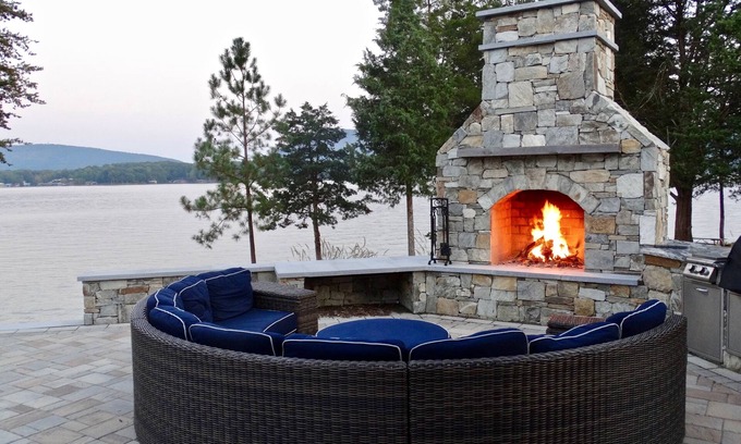 Huddleston House | The Fun Spot 2 -Tranquil Home and Dock; Stunning Views of the Lake & Mtn- Enjoy!