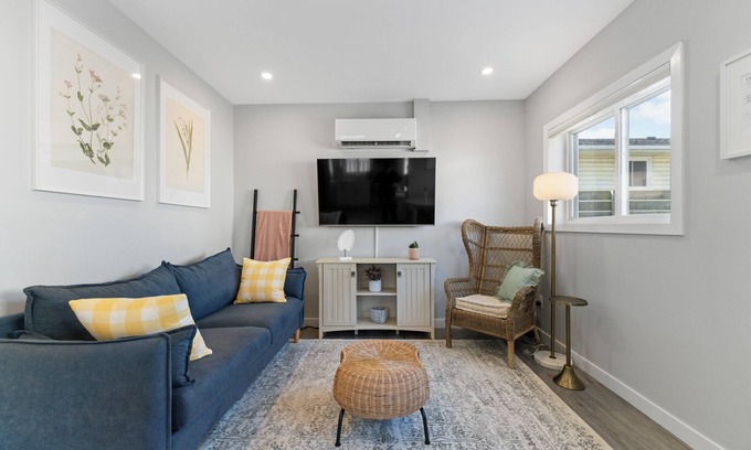 Welland House | The Garden Retreat:1BR,Free Parking+Workspace