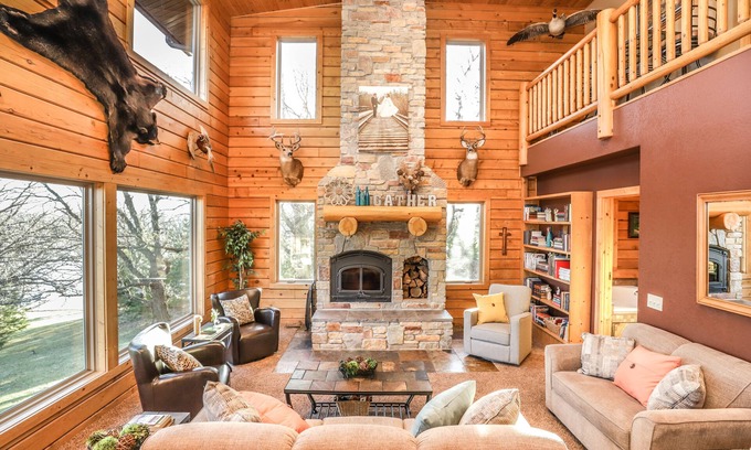 Fergus Falls House | The Gathering Lodge is a relaxing, private log house with a stunning view.