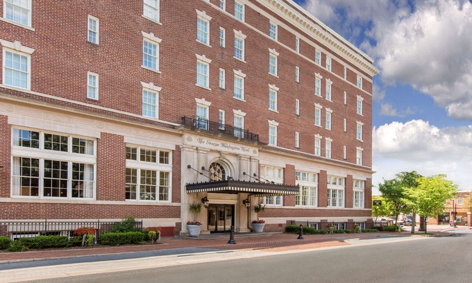 Old Town Winchester Hotel | The George Washington, a Wyndham Grand Hotel