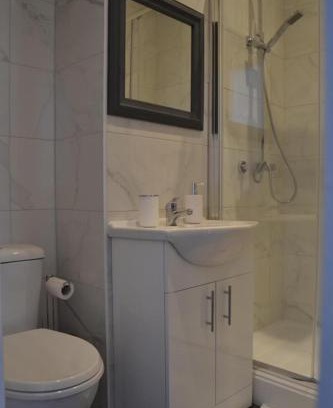 Everton Hotel | The Glenbuck Hotel Anfield