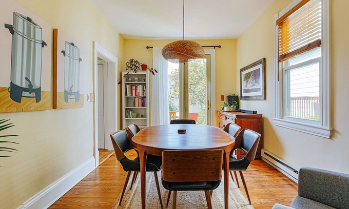 Starr Hill House | The Green House: NEW Central Cville + Walk to UVA