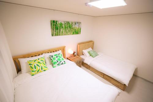 Seongsu Apartment | The Green Station 뚝섬역 5분 #서울숲 성수 건국대 한양대 잠실 동대문 DDP #2룸3베드 5인숙소