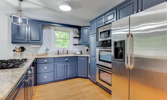 Excelsior House | The Guest House - Carriage House