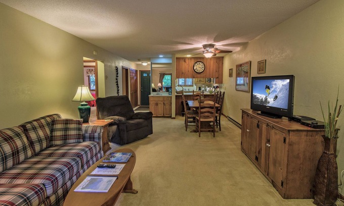 Sugar Mountain Condo | 'The Hideout' - 2B Condo Minutes from Banner Elk