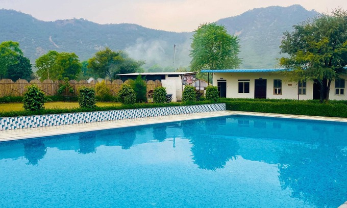 Achrol Resort | THE HILL VIEW - SWIMMING POOL & RESORT