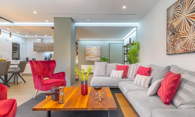Ilisia Apartment | The HostMaster Lavish Athenian Treasure