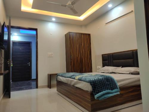 Sonepat Hotel | The Hotel Super 7