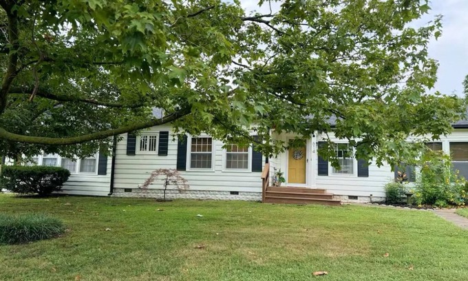 Pittsburg House | The House on Jefferson
