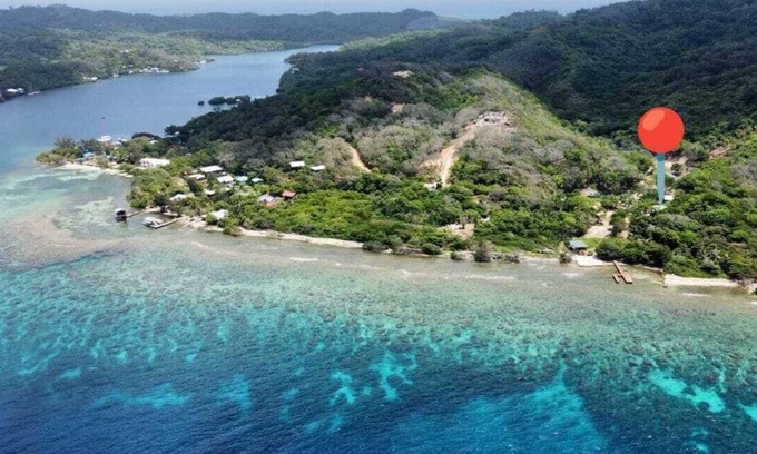 Guanaja House | The Indigo House - 2 Bedroom Island Home