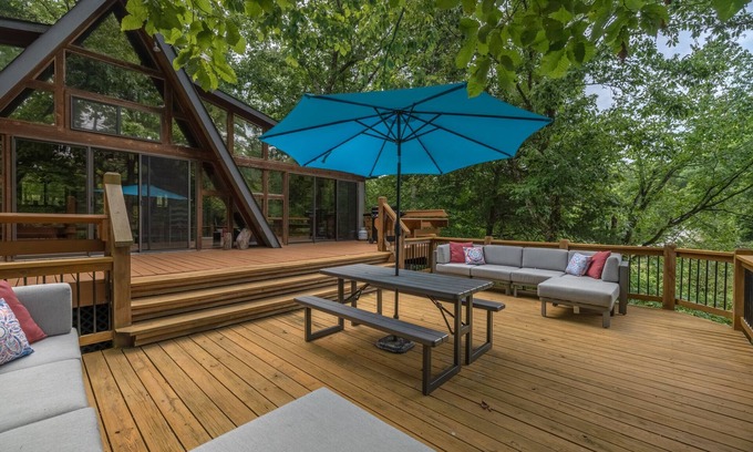 Innsbrook Ski Chalet | The Innisfree Escape by Innsbrook Vacations!