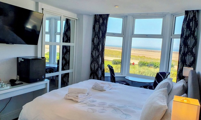 Morecambe Hotel | The Kerswell Hotel