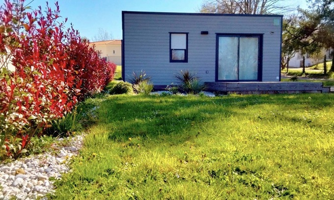 Saint-Germain-de-Lusignan Ski Chalet | The Logis of the mineral Seugne