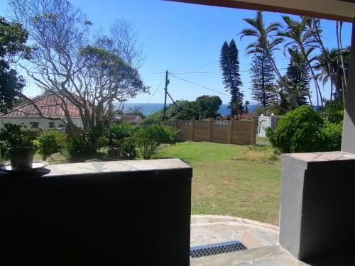 Port Edward House | The Little House by the Sea