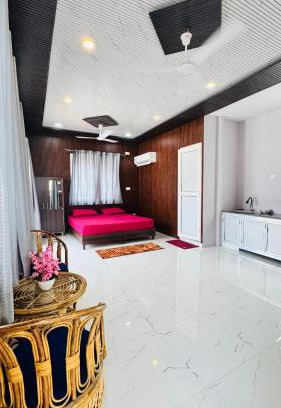 Tapovan House | The Little House