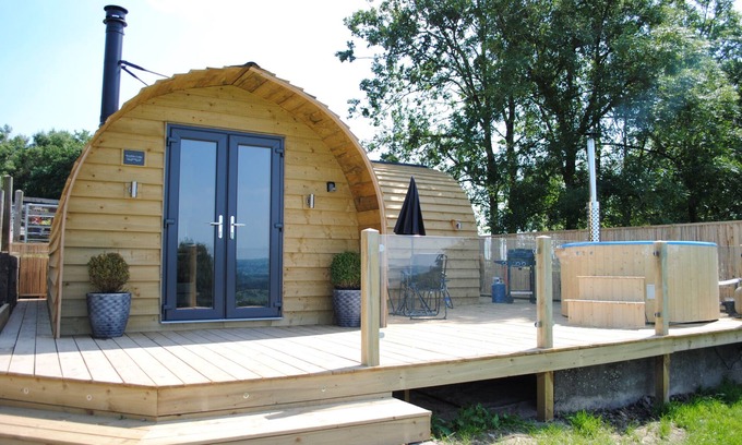 Leek Cabin | The Lodge at Brambles Farm