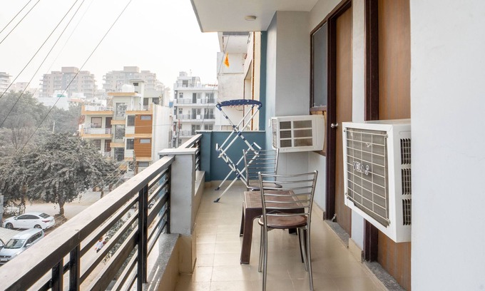 Gurugram Apartment | The Lodgers Two BHK serviced Apartment