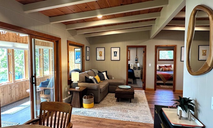 Mackinac County Cabin | The Loon's Landing