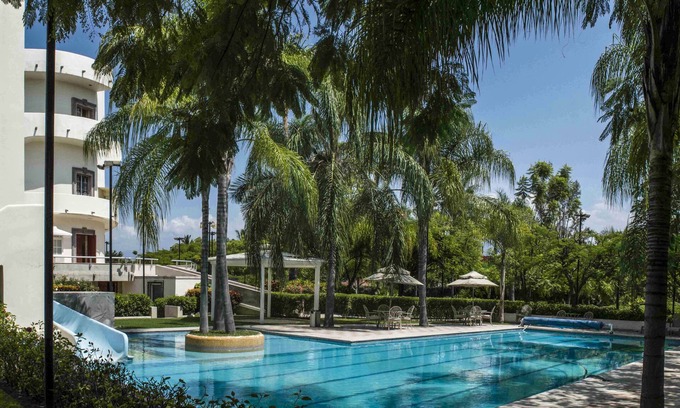 Cocoyoc Hotel | The Lorian Club