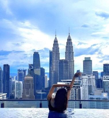 Kuala Lumpur City Centre Apartment | The Luxe KLCC By Premium Stay