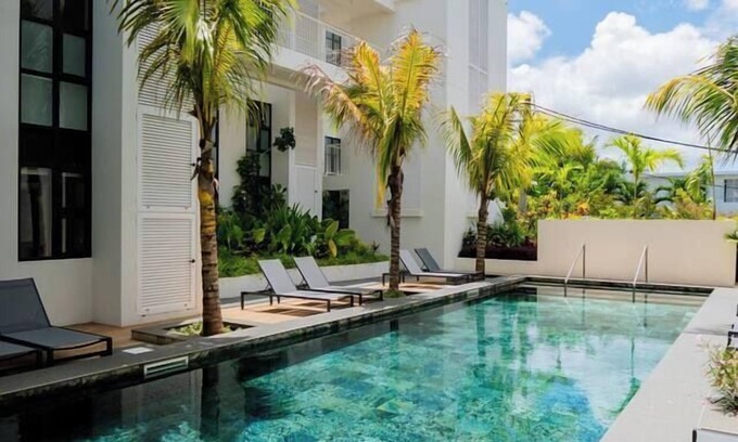 Pointe aux Canonniers Apartment | The Luxe Retreat - Chic & Comfy
