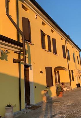 Suzzara House | The Maccagno Heart of Emilia