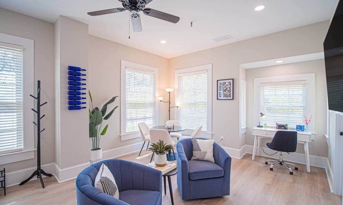 Marietta Apartment | The Maison at Marietta Square - NO CLEANING FEES!